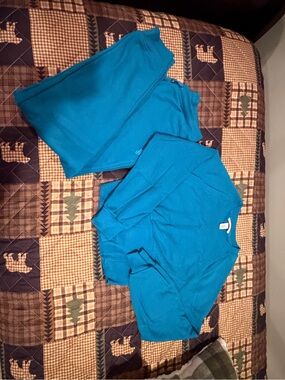💙PINK Victoria's Secret Teal Blue Sweatshirt and Joggers Set Size Medium
